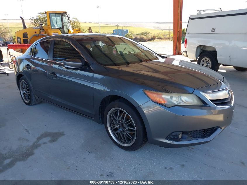 19VDE1F55DE003784 | 2013 ACURA ILX