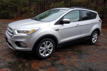 1FMCU0HD2JUC19377 | 2018 FORD ESCAPE SEL