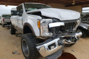 1FT8W3BT8HED64031 | 2017 FORD F350 SUPER