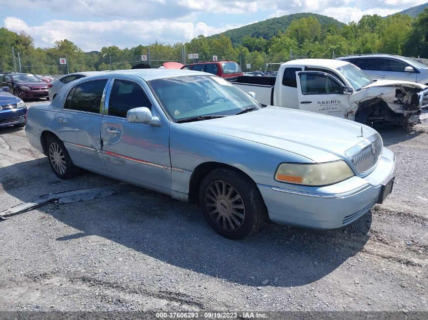 1LNHM81W15Y643938 | 2005 LINCOLN TOWN CAR