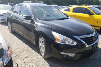 1N4AL3AP8FN894663 | 2015 NISSAN ALTIMA 2.5