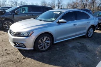 1VWBA7A33JC020683 | 2018 VOLKSWAGEN PASSAT SE