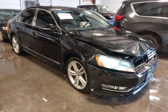 1VWBN7A37DC145582 | 2013 VOLKSWAGEN PASSAT