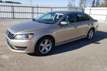 1VWBT7A35FC012778 | 2015 VOLKSWAGEN PASSAT SE