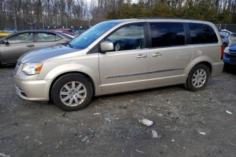 2C4RC1BG1GR127502 | 2016 CHRYSLER TOWN and COU