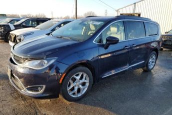 2C4RC1BG1HR705390 | 2017 CHRYSLER PACIFICA T