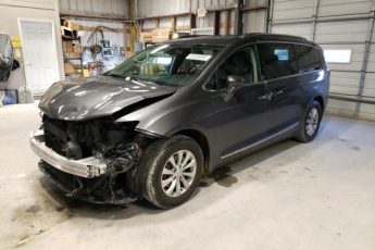 2C4RC1BG9JR246213 | 2018 CHRYSLER PACIFICA T