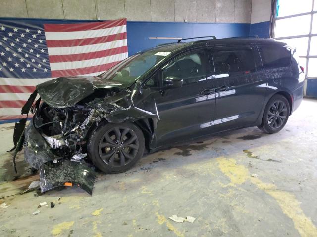 2C4RC1BG9JR321797 | 2018 CHRYSLER PACIFICA T