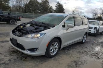 2C4RC1EG4KR615718 | 2019 CHRYSLER PACIFICA T