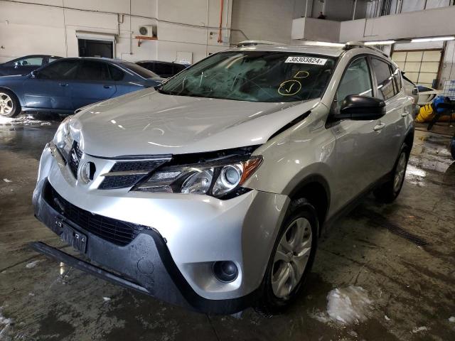 2T3BFREVXFW389105 | 2015 TOYOTA RAV4 LE