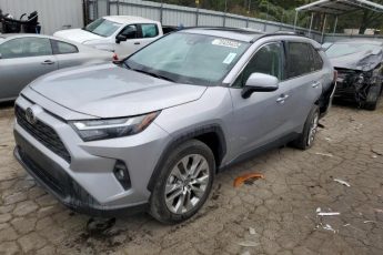 2T3C1RFV6NC184124 | 2022 TOYOTA RAV4 XLE P