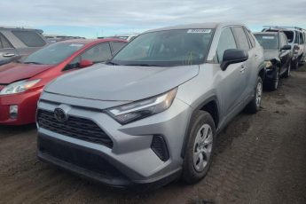 2T3F1RFV4PW372493 | 2023 TOYOTA RAV4 LE