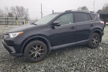 2T3JFREV3HW575194 | 2017 TOYOTA RAV4 SE