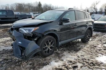 2T3JFREV8JW788034 | 2018 TOYOTA RAV4 SE