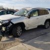 1C4PJLCB8KD249006 | 2019 Jeep cherokee latitude