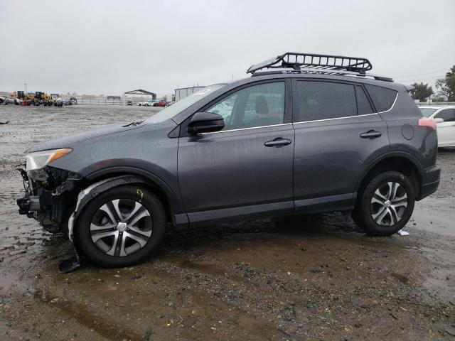 2T3ZFREV7JW492747 | 2018 TOYOTA RAV4 LE