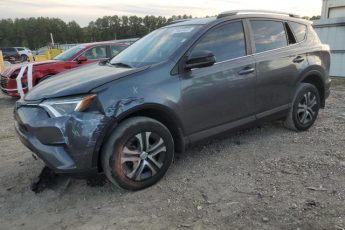 2T3ZFREVXJW490748 | 2018 TOYOTA RAV4 LE