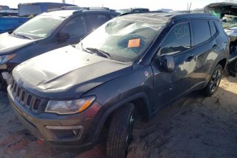 3C4NJDDBXJT403932 | 2018 JEEP COMPASS TR