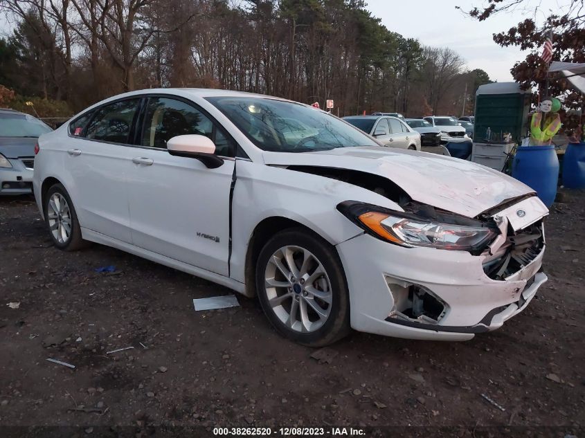 3FA6P0LU2KR157414 | 2019 FORD FUSION HYBRID