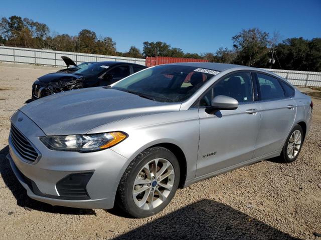 3FA6P0LUXKR119252 | 2019 FORD FUSION SE