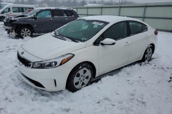 3KPFK4A70JE272564 | 2018 KIA FORTE LX