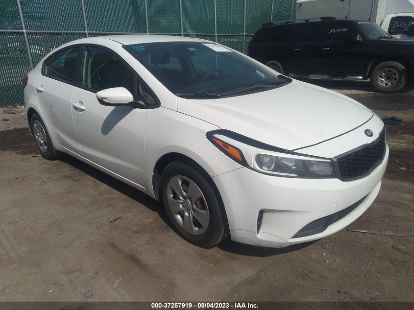 3KPFK4A79HE074477 | 2017 KIA FORTE