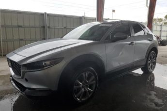 3MVDMBBL7MM319972 | 2021 MAZDA CX-30 SELE