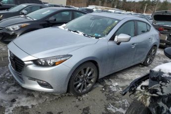 3MZBN1V37JM164604 | 2018 MAZDA 3 TOURING