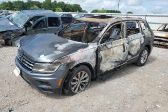 3VV2B7AX7JM093896 | 2018 VOLKSWAGEN TIGUAN SE