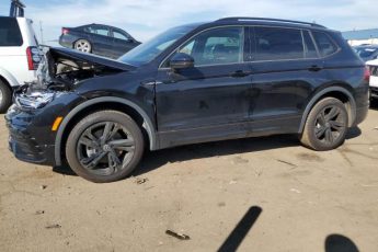 3VV8B7AX8PM069528 | 2023 VOLKSWAGEN TIGUAN SE