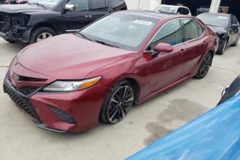 4T1B61HK8JU500271 | 2018 TOYOTA CAMRY XSE