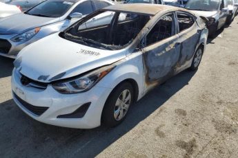 5NPDH4AE4GH682552 | 2016 HYUNDAI ELANTRA SE