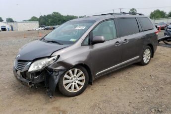 5TDDK3DC8ES088463 | 2014 TOYOTA SIENNA XLE