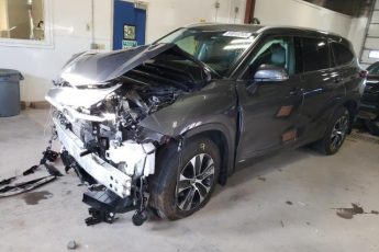 5TDGBRCH1NS558877 | 2022 TOYOTA HIGHLANDER