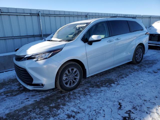 5TDJRKEC4NS101359 | 2022 TOYOTA SIENNA XLE