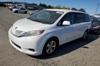 5TDKK3DC6FS530925 | 2015 TOYOTA SIENNA