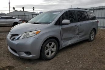 5TDKK3DCXFS575205 | 2015 TOYOTA SIENNA LE