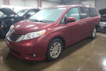 5TDYK3DC0GS700465 | 2016 TOYOTA SIENNA XLE