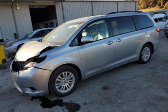 5TDYK3DC1FS625287 | 2015 TOYOTA SIENNA XLE