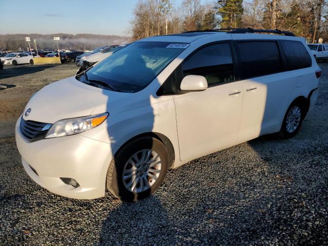 5TDYK3DC2FS542130 | 2015 TOYOTA SIENNA XLE