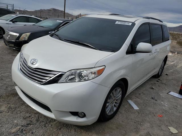 5TDYK3DC9GS763676 | 2016 TOYOTA SIENNA XLE