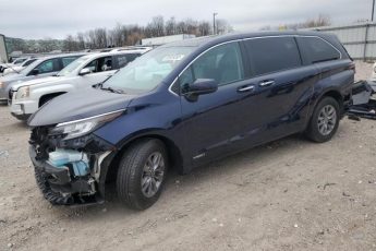 5TDYRKEC3MS030183 | 2021 TOYOTA SIENNA XLE