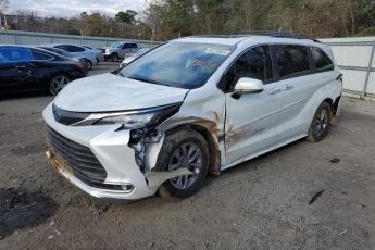 5TDYRKEC4NS131136 | 2022 TOYOTA SIENNA XLE