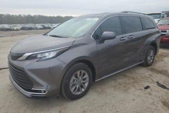 5TDYRKEC7PS177563 | 2023 TOYOTA SIENNA XLE