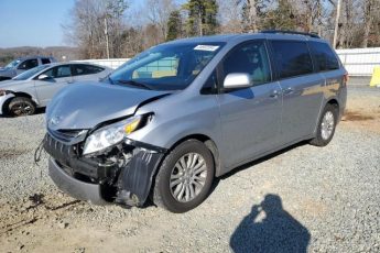 5TDYZ3DC0HS843932 | 2017 TOYOTA SIENNA XLE