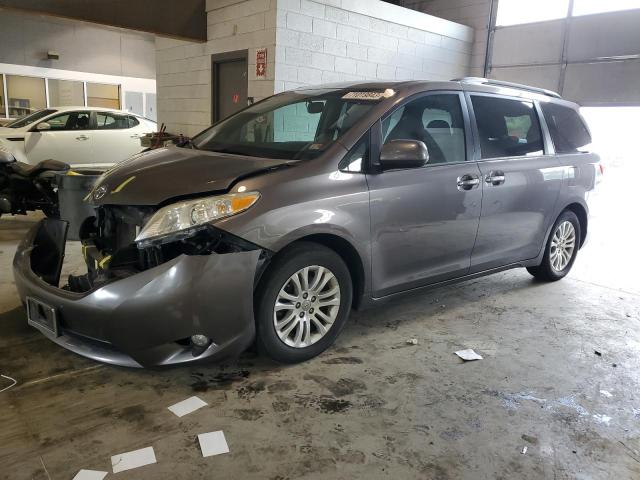 5TDYZ3DC1HS787967 | 2017 TOYOTA SIENNA XLE