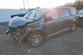 5TDYZ3DC2JS920404 | 2018 TOYOTA SIENNA XLE