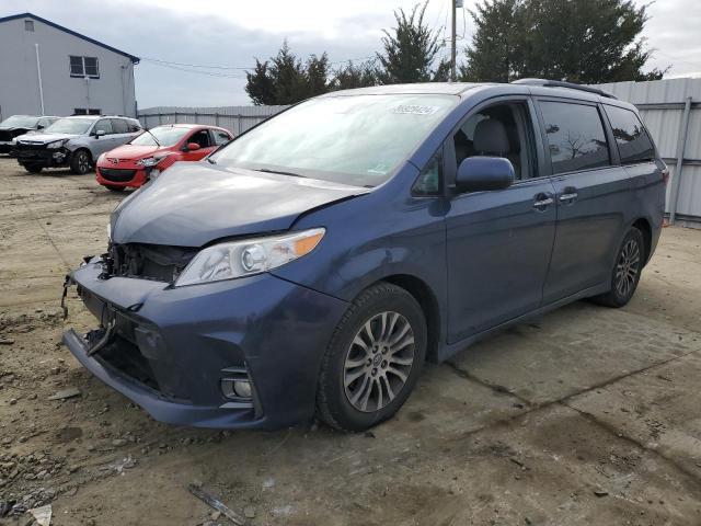 5TDYZ3DC3KS967183 | 2019 TOYOTA SIENNA XLE