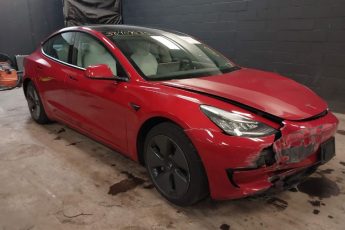 5YJ3E1EA1MF838275 | 2021 TESLA MODEL 3