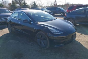 5YJ3E1EB1JF185354 | 2018 TESLA MODEL 3